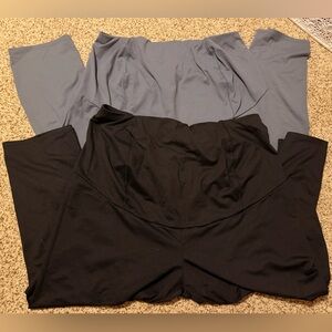 Maternity Black and Gray Full Panel Support Capri Length Pants Set